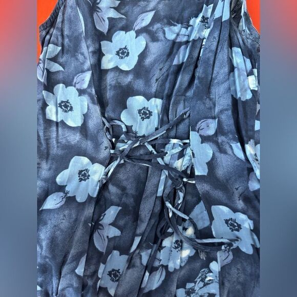 Floral Mini dress - Picture 8 of 11